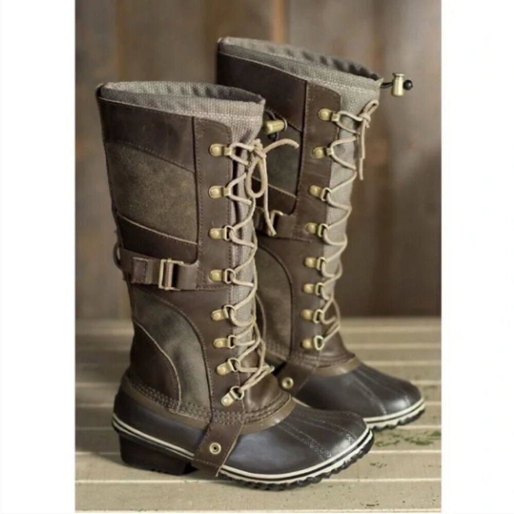 SOREL Conquest Carly Tall Winter Snow Boot 7 Green Tan Lace Up Waterproof Boots